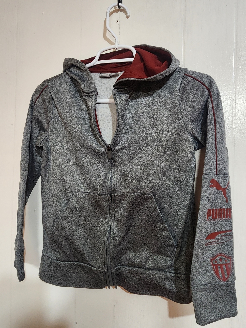 Puma Boys Heather Gray Zip Athletic  Sporty Hoodie with Maroon Accents Size 8